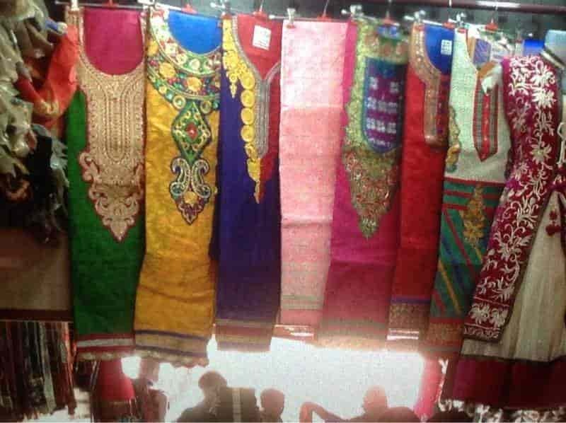 58735lucky-towel-house-clock-tower-ludhiana-readymade-garment-retailers-ibe6wk.jpg
