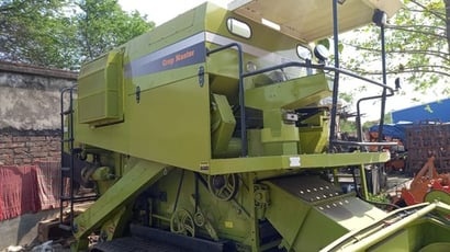 96898100-stainless-steel-yellow-color-rust-resistant-horizontal-harvesting-machine--557-w410.jpg