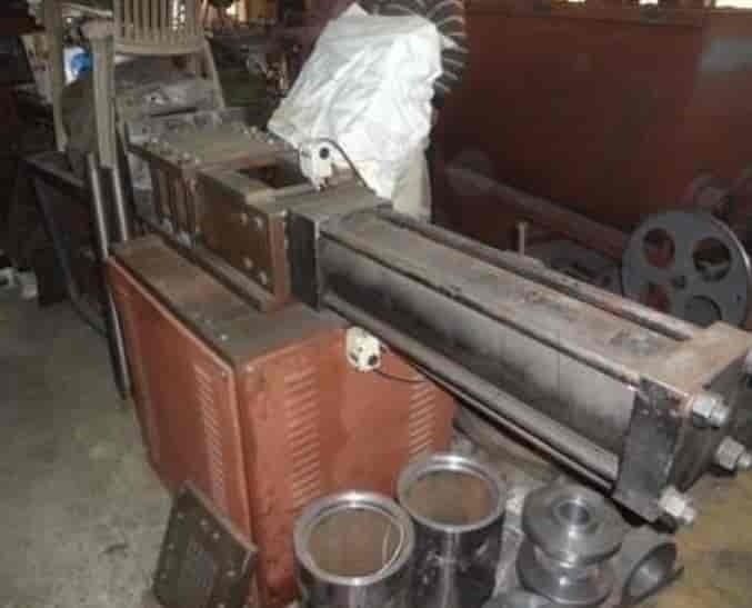 97666v-s-engineers-bawana-delhi-dhoop-making-machine-manufacturers-hj5ii.jpg
